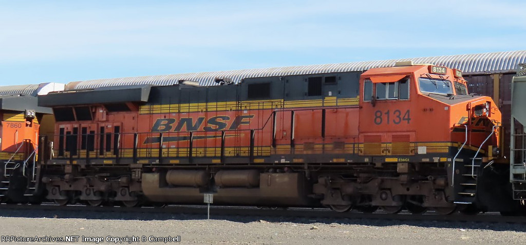 BNSF 8134